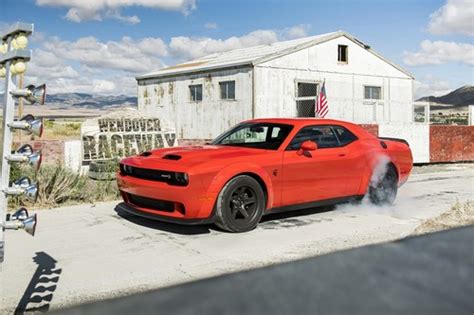 Dodge Challenger - Motorpasión