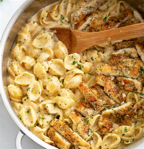 Creamy Chicken Pasta - The Cozy Cook