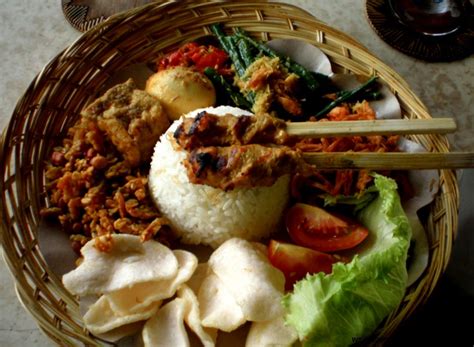 Nasi Campur Indonesian Food Wallpaper | Wallpaper Gallery