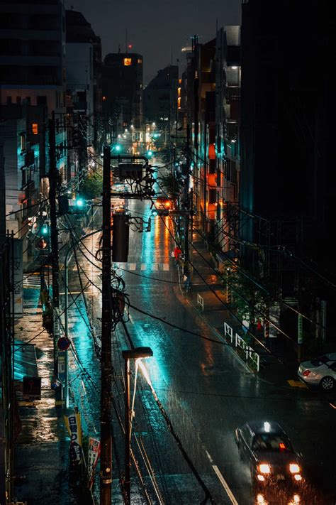 Rainy city view : r/raining