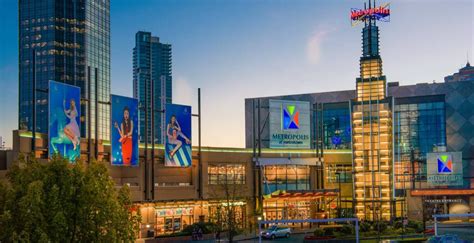 Metropolis at Metrotown is offering huge Black Friday discounts at over ...