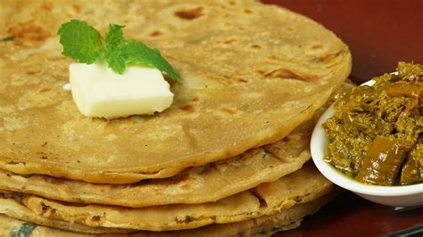 Aloo Paratha Recipe | Steffi's Recipes