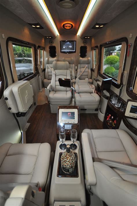 Brilliant 25 Luxury Executive Van Conversion https://vintagetopia.co ...