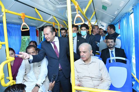 PM inaugurates Blue Line and Green Line Metro Bus Service