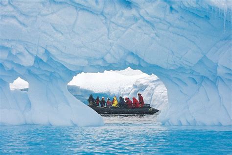 Everything You Need To Know About Antarctica Icebergs :: Expeditions Online