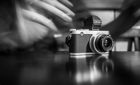 6 Best Leica Cameras