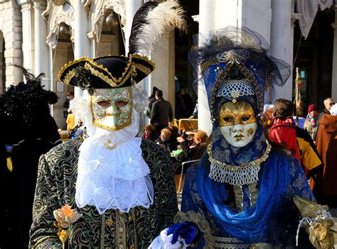 History of the Venice Carnival Mask - Luxe Adventure Traveler