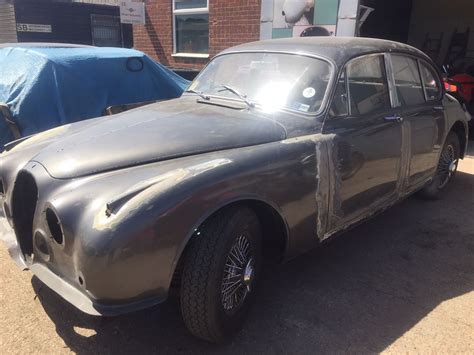 Jaguar MK2 Restoration & Repair - White's Bodyworks