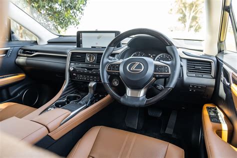 2022 Lexus RX350L Review - Spacious Luxury SUV