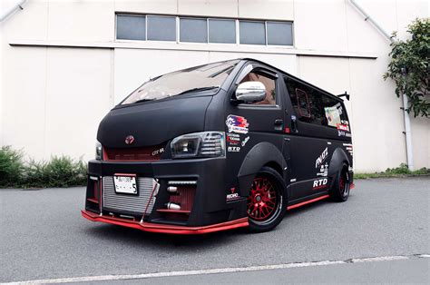 2016 Toyota HiAce - King of the Vans