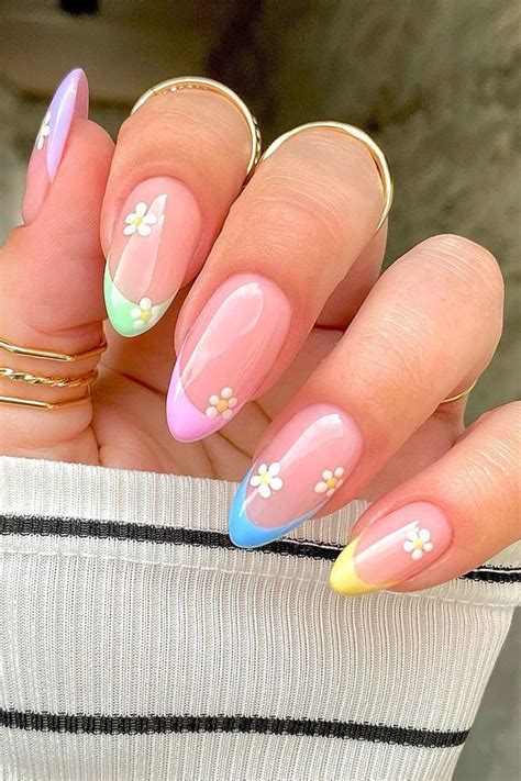 The Prettiest Summer Nail Designs We've Saved : Mix and Match Daisy ...