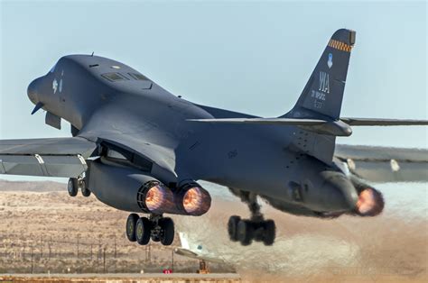 Burner Friday: Rockwell B-1B Lancer | Fighter Sweep