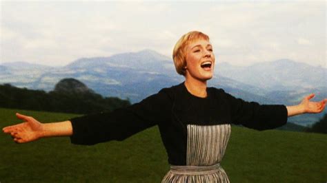 'The Sound of Music:' Julie Andrews & Diane Sawyer Return to the Hills ...