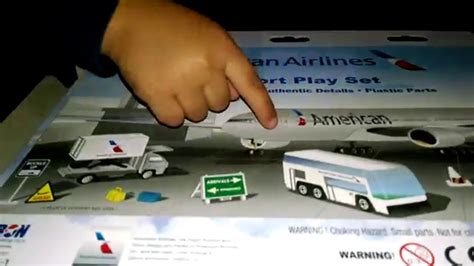 Toys To Play With On A Plane - ToyWalls