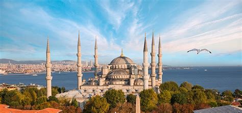 The Blue Mosque – One of the Most Famous Misunderstandings - Istanbul ...