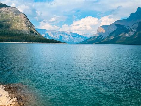 8 Best Lakes in Banff to Explore - Chasing ADVNTR