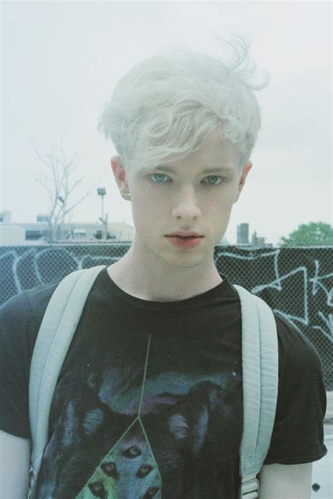 See the latest #hairstyles on our tumblr! It's awsome. | Modelo albino ...