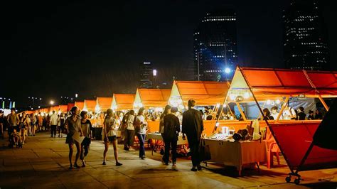 10 Best Seoul Night Markets to Visit