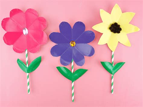 Paper Plate Flowers Craft | Fun365