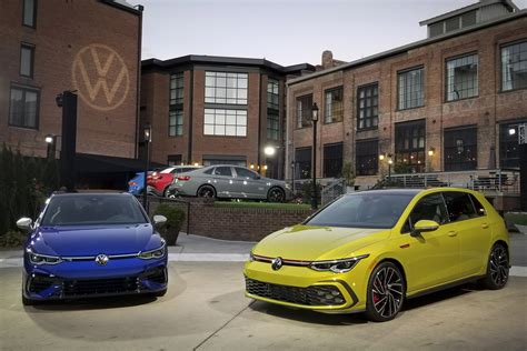 VW Hatchback Challenge: Test-Driving the All-New 2022 GTI and Golf R ...