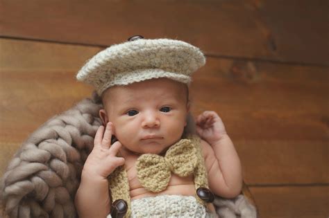 Knitted Newsboy Cap Pattern | ThriftyFun