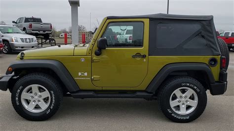 2 Door Jeep Wrangler Green