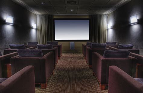 10 Maxims of Perfect Home Theater Room Design