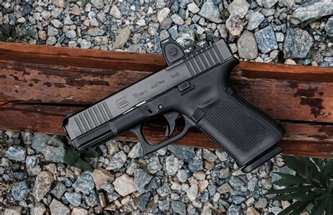 Glock 19: Evolution of the Ultimate Carry Gun