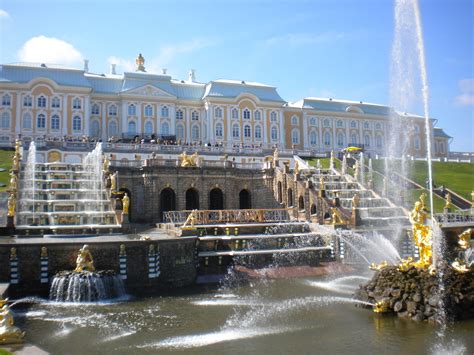 Peterhof Palace, St. Petersburg Russia. The czar's summer palace ...