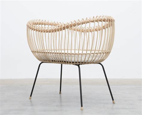 Babycrib Lola: Modern Rattan Baby Crib with Metal Stand – Modern Baby ...