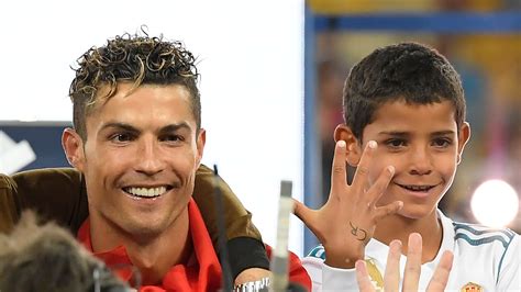 Cristiano Ronaldo 'dreams' son will follow Juventus player's footsteps ...