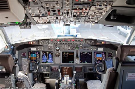 Boeing 737 Cockpit Wallpaper - WallpaperSafari