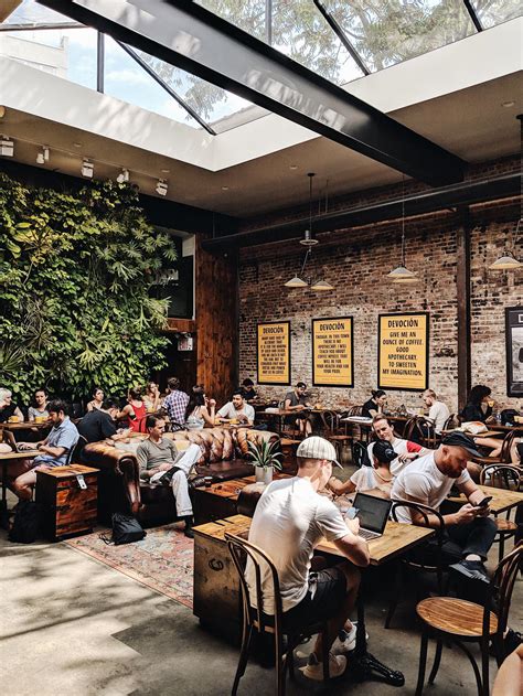 11 Essential Coffee Shops in NYC for Locals & Visitors Alike