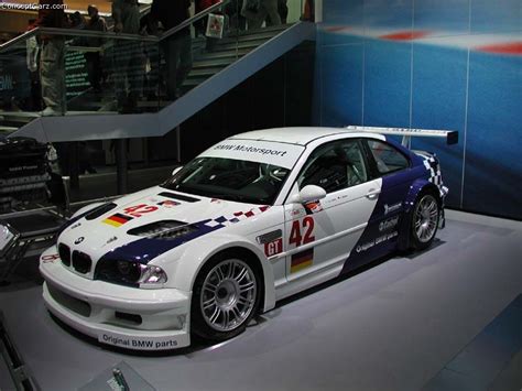 Pearl downloads: BMW M3 GTR