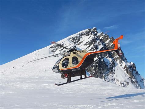 Heli Skiing - Twin Peaks Adventures