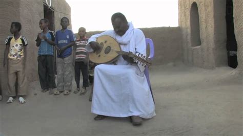 Sudanese Music 2010 part 2 - YouTube