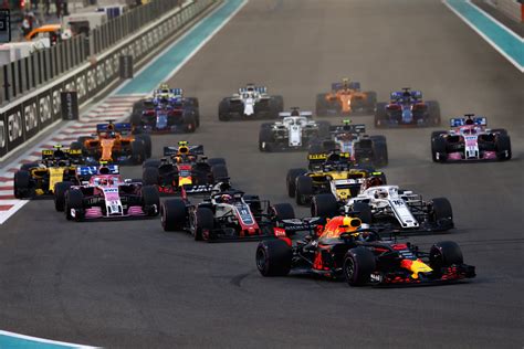 F1 Abu Dhabi Grand Prix 2021: Race Start Time & How to Watch - Newsweek