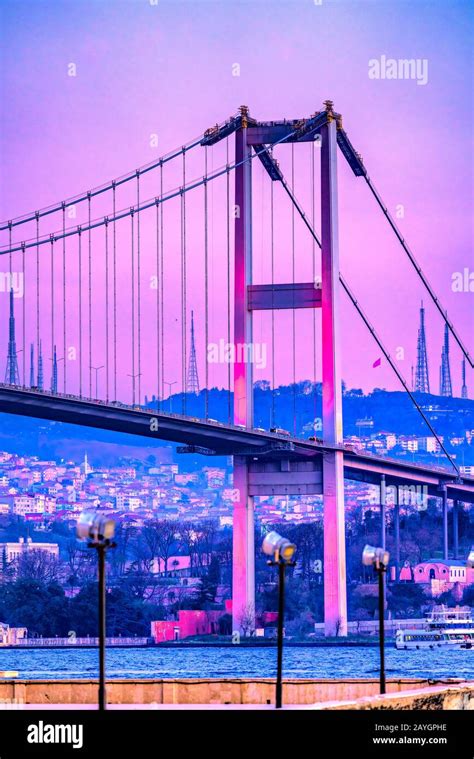 Bosphorus Bridge at sunset, Istanbul, Turkey Stock Photo - Alamy