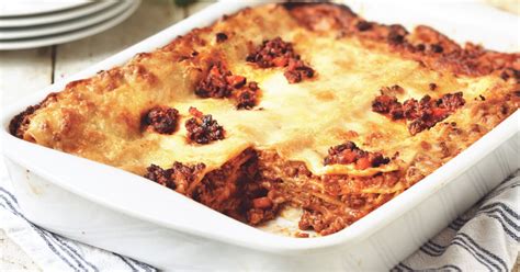 Quorn Meat Free Mince Lasagne Recipe | Quorn SG