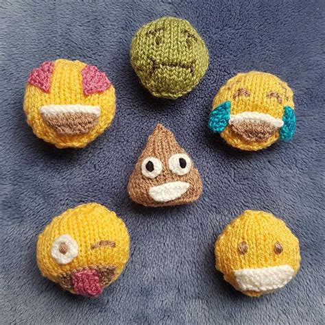 Emoji-style Face Knitting Pattern PDF Download