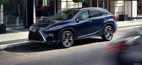 Lexus RX Hybrid Review: The Luxury Hybrid Car For Your Daily Commute