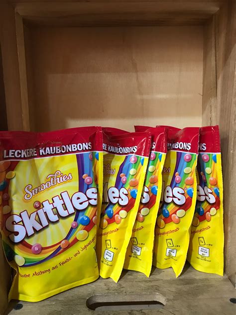 5x Skittles Smoothies (5x160g) & Low Price Foods Ltd