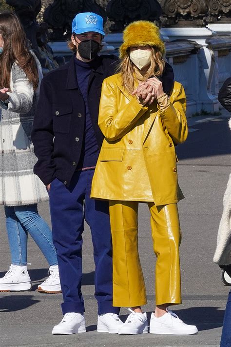 Hailey and Justin Bieber Reached Peak Couple Style in Paris | Who What Wear