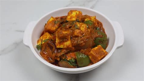 Paneer Handi Masala - 5 Minute Paneer Recipe - Tasted Recipes