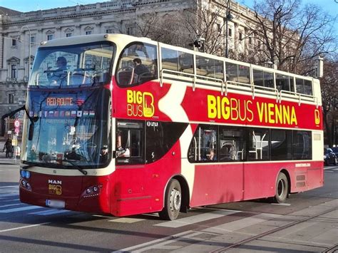 Vienna Hop-on Hop-off Bus Tours - Review & Comparison 2024