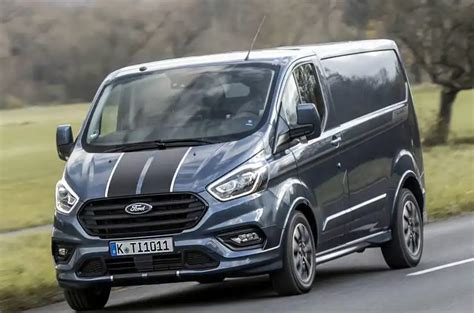 Ford Transit Custom Review | OnlineAuto.com.au