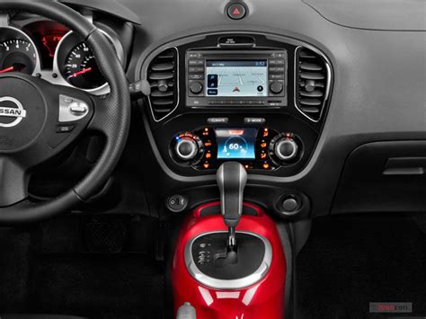 2012 Nissan Juke: 25 Interior Photos | U.S. News