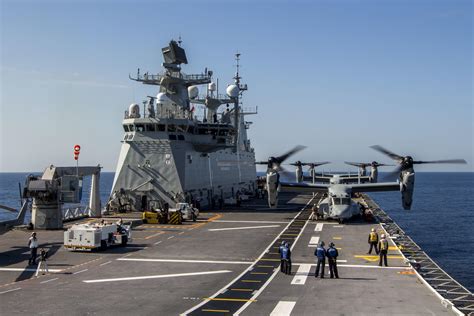 USMC MV-22B Osprey conduct deck landing qualifications on Spanish ...