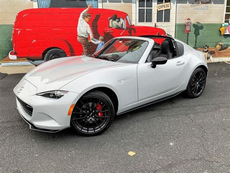 2019 Mazda MX-5 Miata RF Review: 30 Years Later, It's Still The One ...