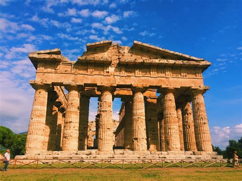 Corinna B's World: Discover The Ancient Greek temples Of Paestum